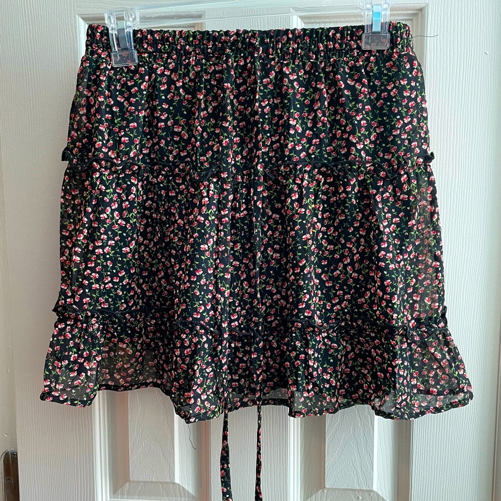 Floral Black Sienna Sky Mini Skirt